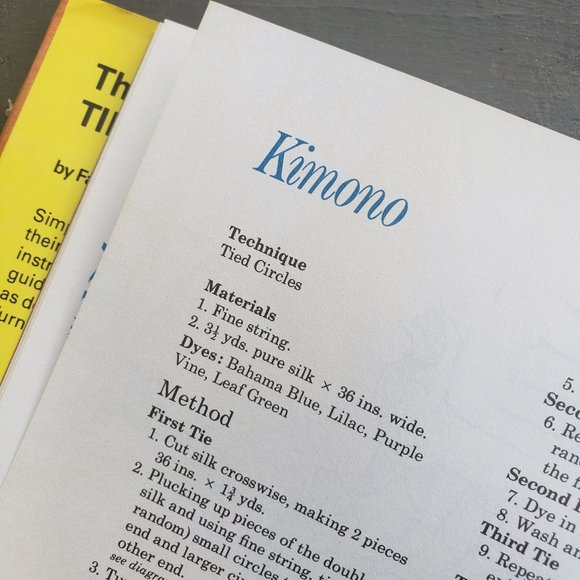 Vintage Book - Tie Dyeing & Batik - Picture 5 of 11